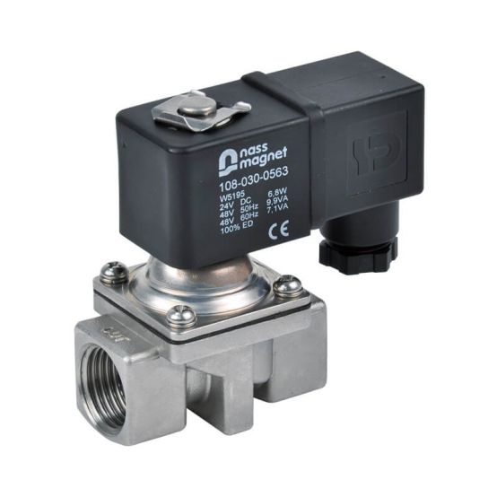 Hot water absorption chiller